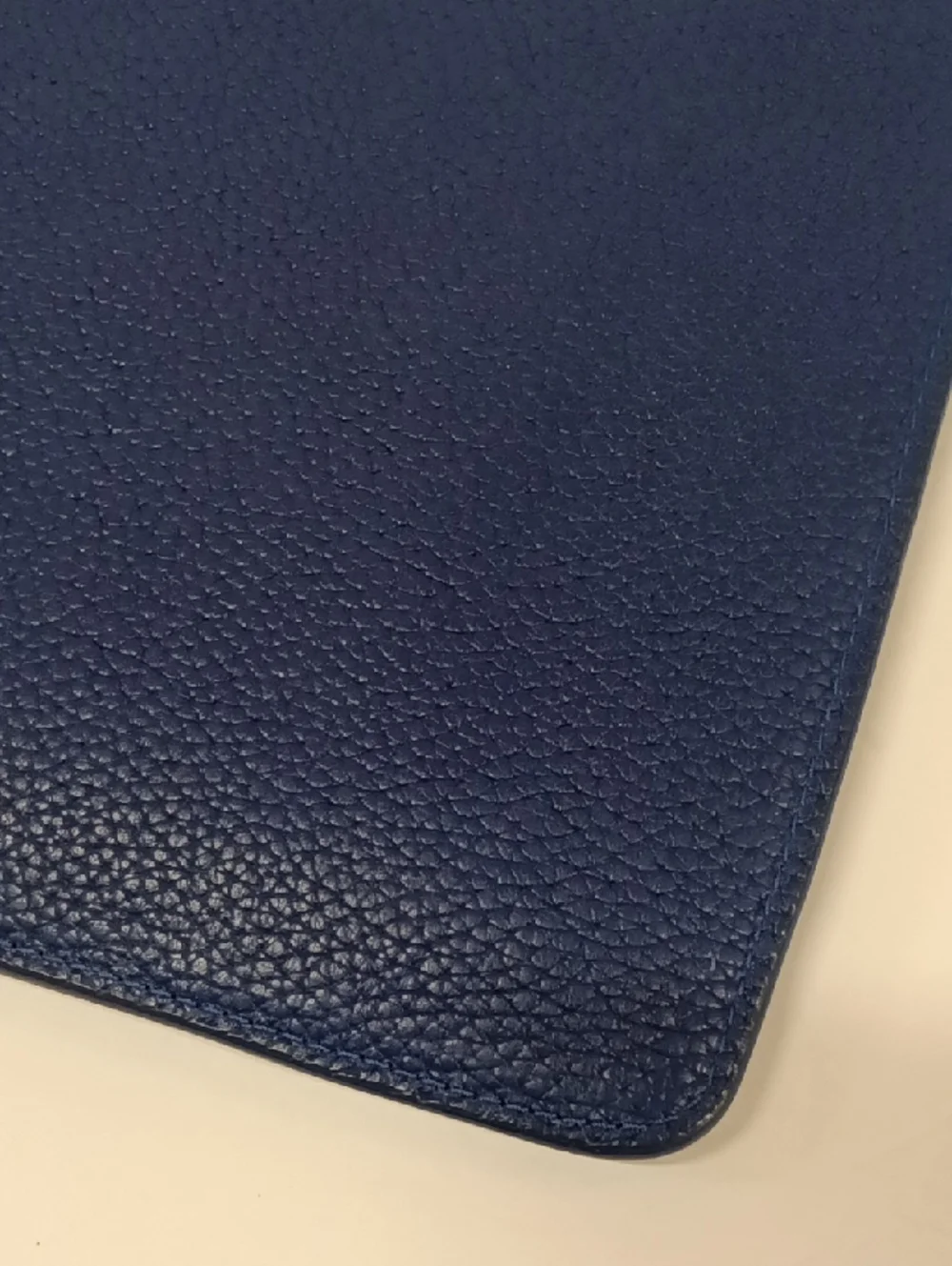 Royce New York Genuive Pebble Leather Document Holder/ Folio Royal Blue
